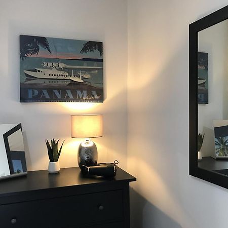Bright Spacious 3-Bed With Office & Patio, Preston 프레스턴 외부 사진