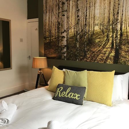 Bright Spacious 3-Bed With Office & Patio, Preston 프레스턴 외부 사진